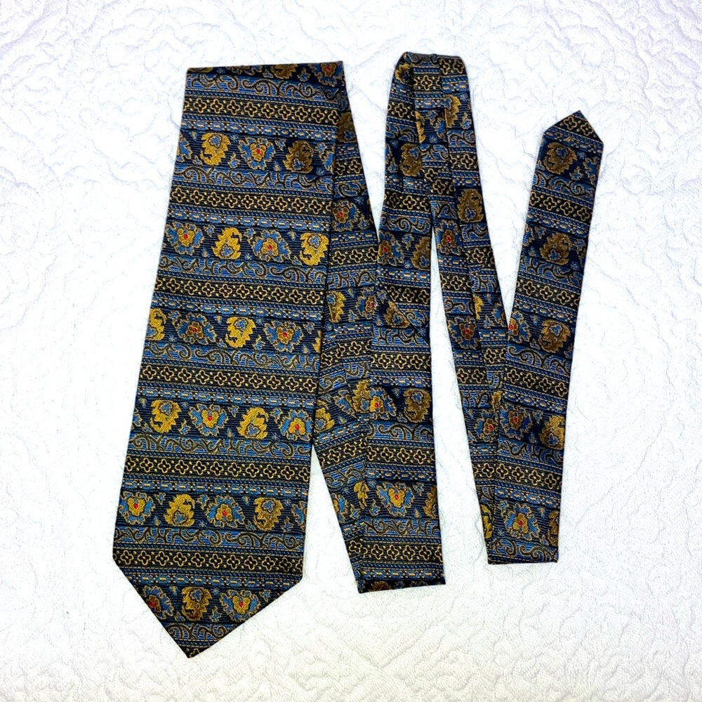 Vintage Guy Laroche silk tie, paisley brocade, blue & gold